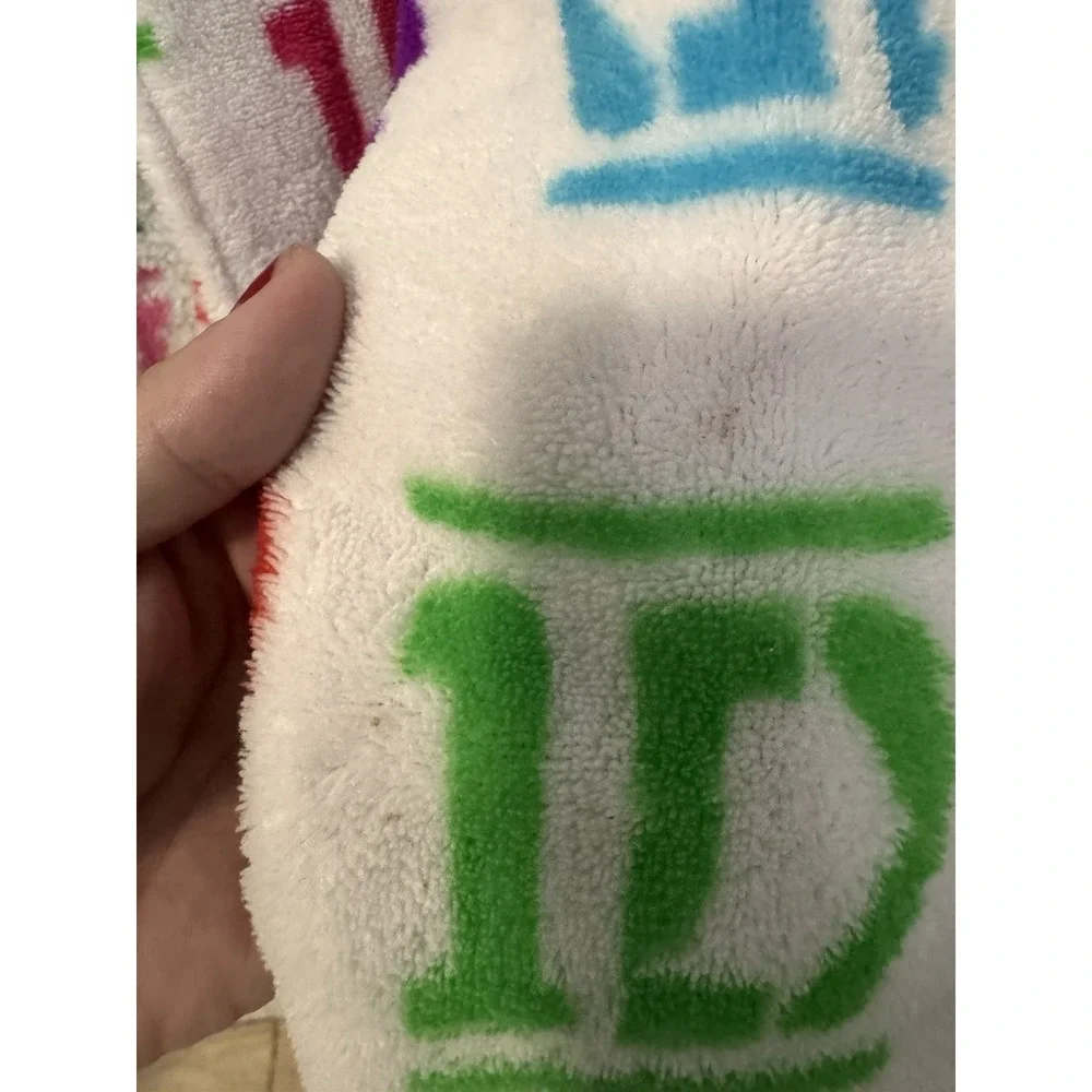 One Direction Girls Bathrobe White Multicolored Fleece Sz 10/12 1D 2013